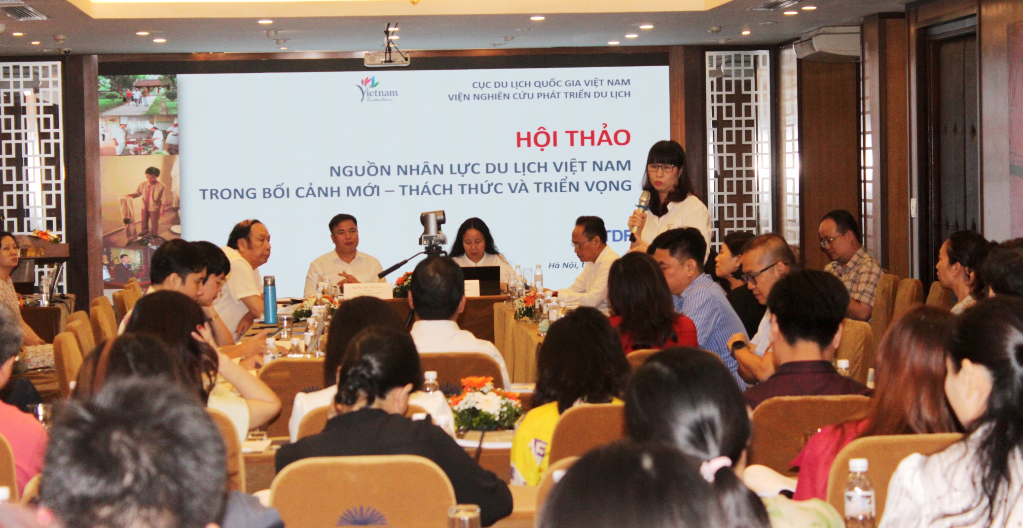 Hội thảo “Nguồn nhân lực du lịch Việt Nam trong bối cảnh mới - Thách thức và triển vọng”